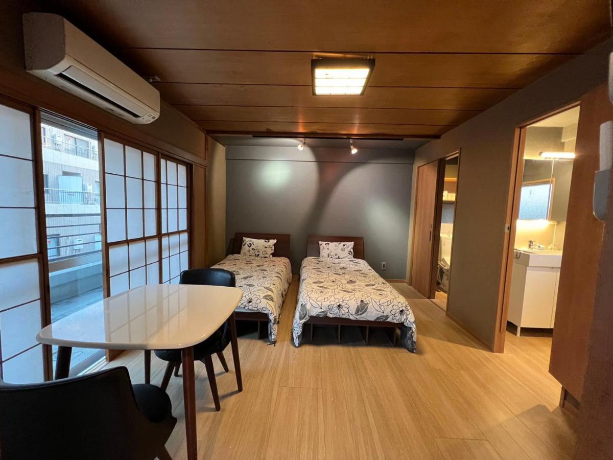 Appartement Ueno House à Tōkyō Extérieur photo